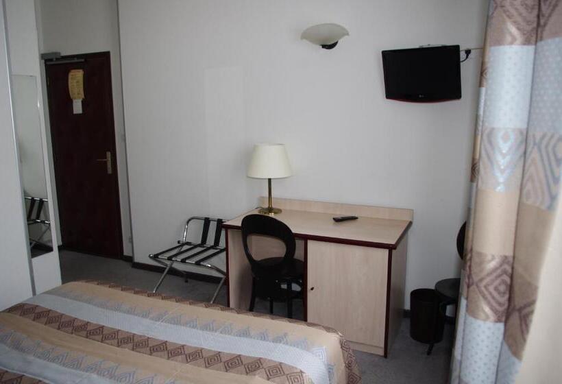 בית מלון כפרי Du Lion