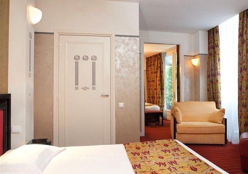 ホテル Eiffel Seine