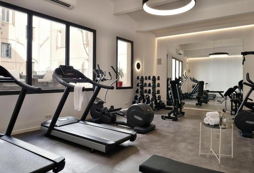 ホテル Fesch & Spa