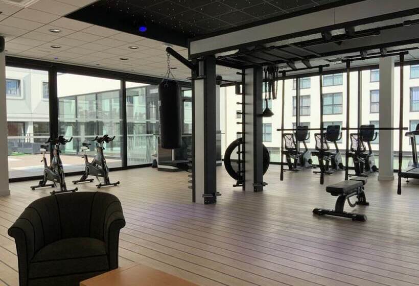 Отель Hôtel Forest Hill Meudon Velizy