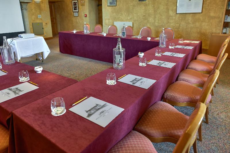 فندق Golf Chateau De Chailly