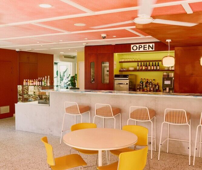 Greet Hotel Versailles   Voisins Le Bretonneux