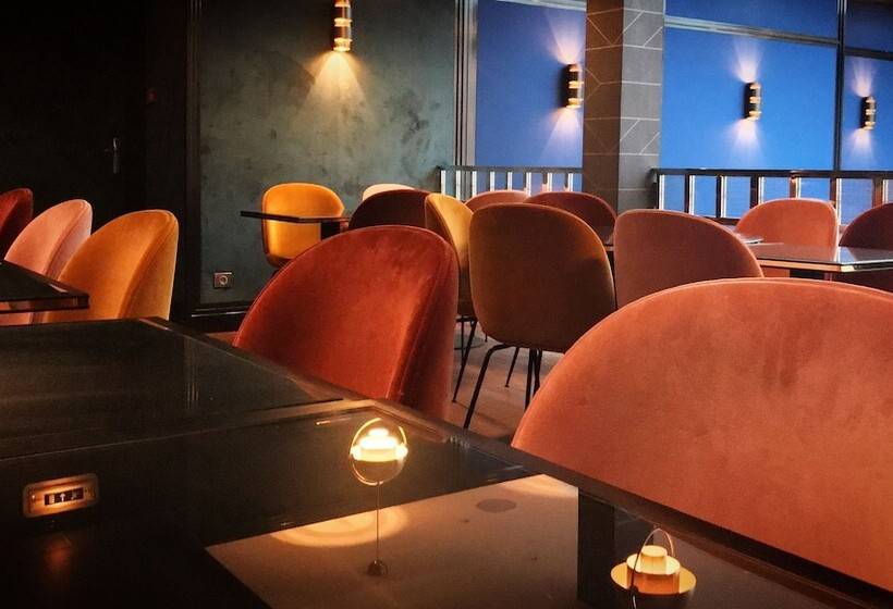 Hannong Hotel & Wine Bar