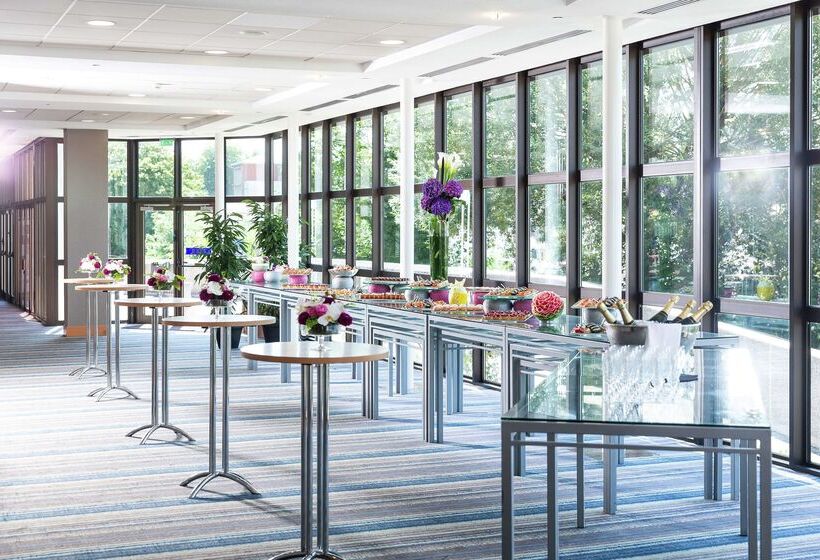 Отель Hilton Strasbourg