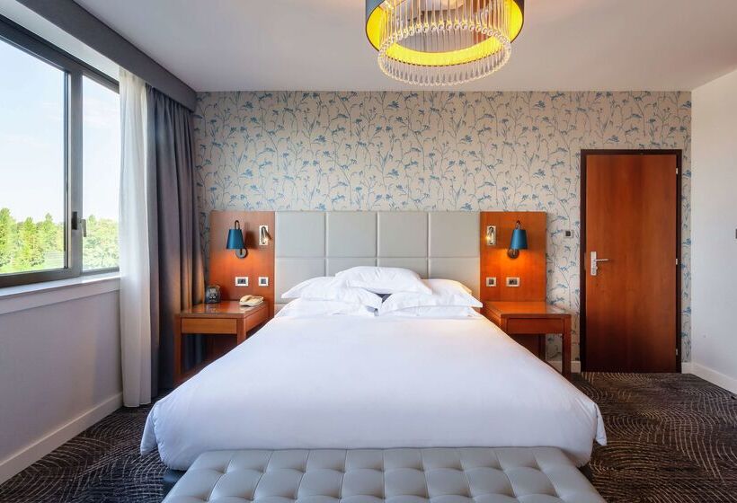 Отель Hilton Strasbourg