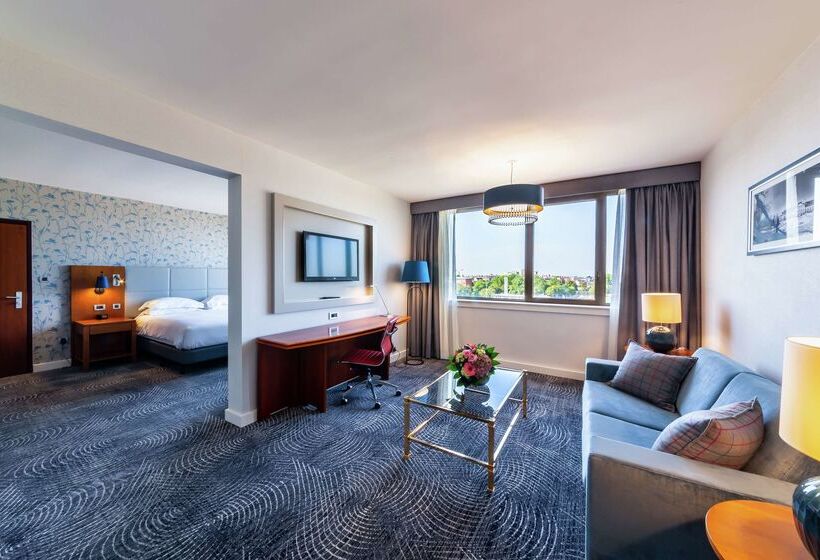 Отель Hilton Strasbourg