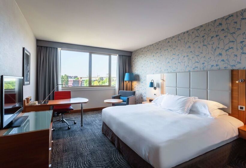 هتل Hilton Strasbourg