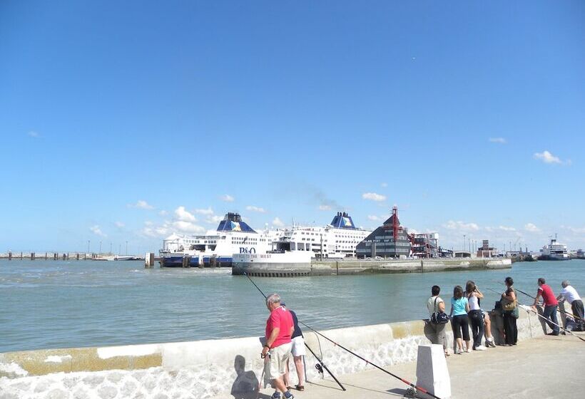 هتل Holiday Inn Calais Centre, An Ihg