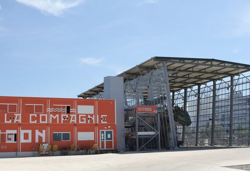 هتل Holiday Inn Calais Centre, An Ihg