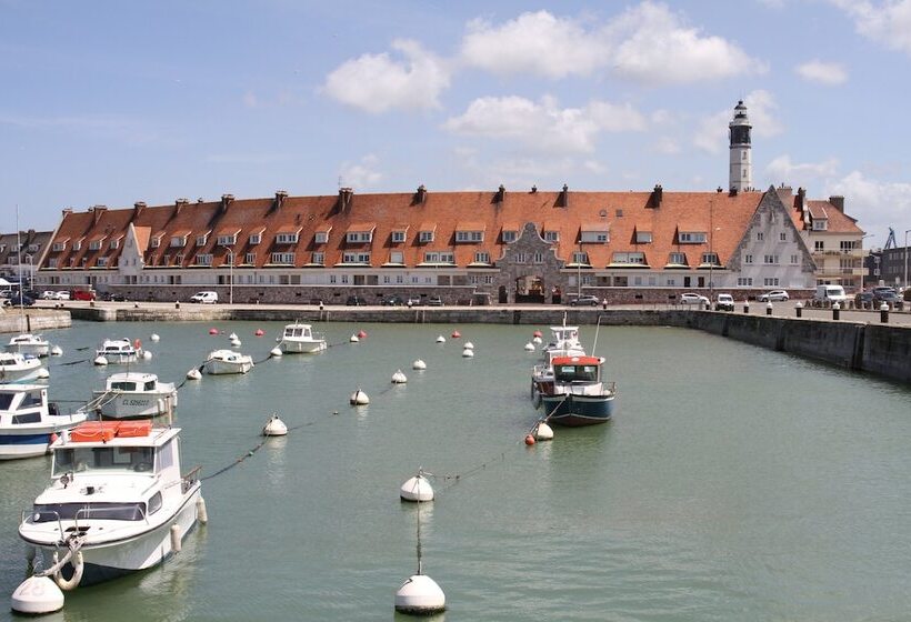 هتل Holiday Inn Calais Centre, An Ihg