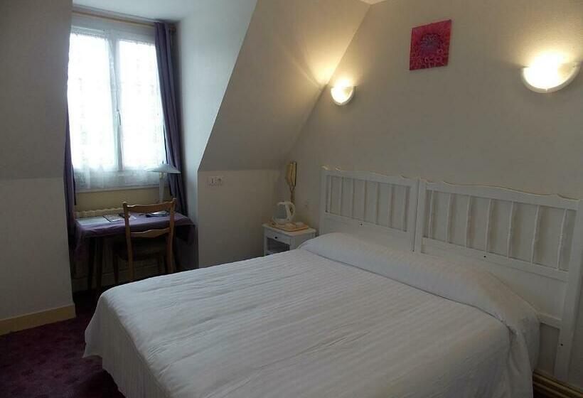 فندق Hostel Du Roy