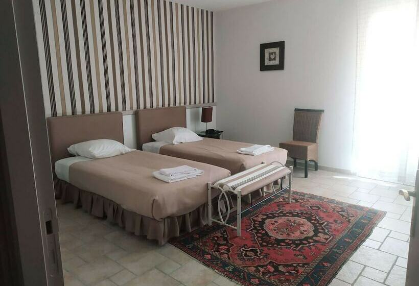 فندق Château Du Bois Guibert