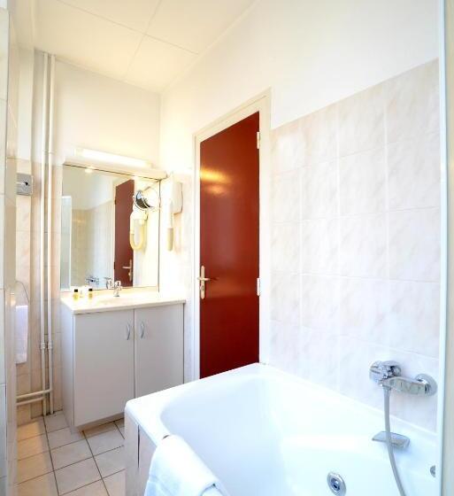 ホテル Hôtel D’angleterre Grenoble Hyper Centre