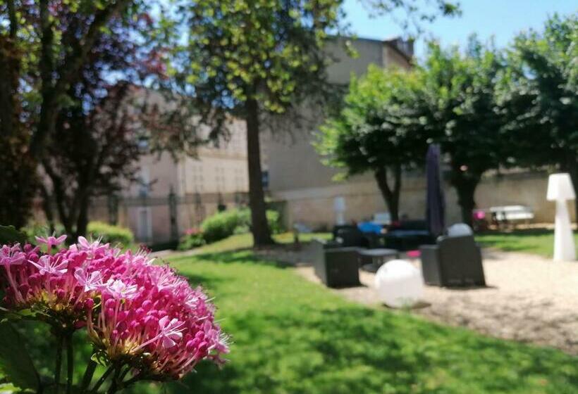 בית מלון כפרי Logis Hôtel De L Europe