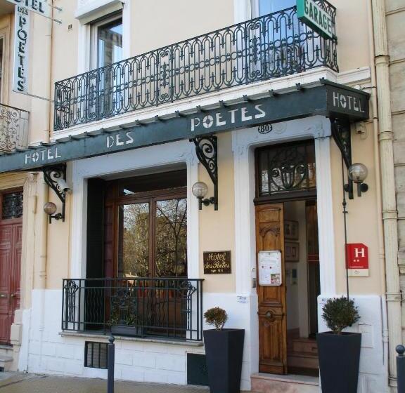 호텔 Hôtel Des Poètes Avec Parking Sur Réservation