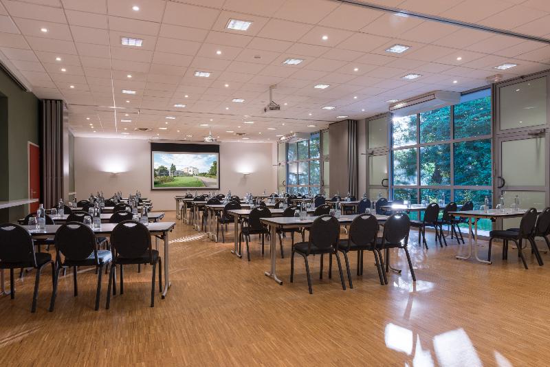 Отель Hôtel Diana Restaurant & Spa By Happyculture