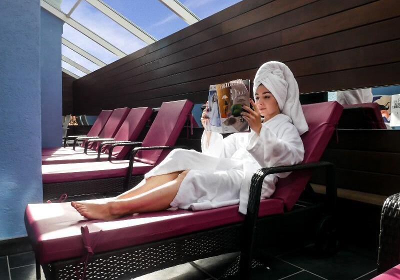 Отель Hôtel Diana Restaurant & Spa By Happyculture