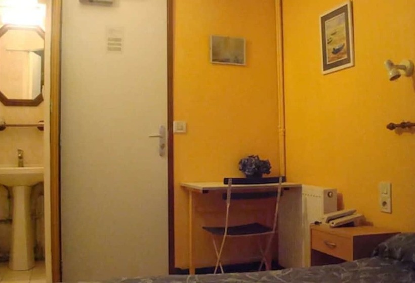 Отель Hôtel Du Palais