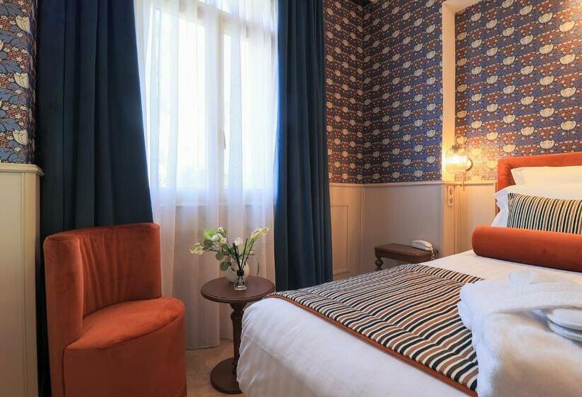 فندق Hôtel Petit Palais