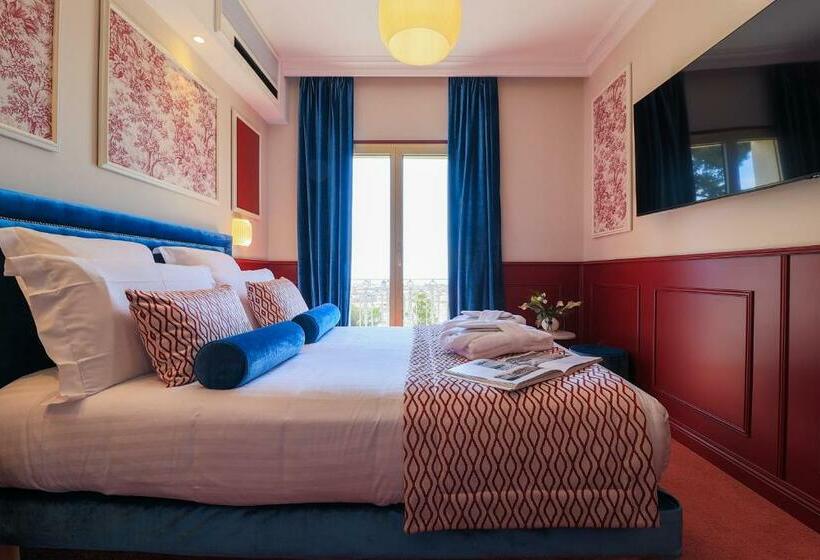 فندق Hôtel Petit Palais