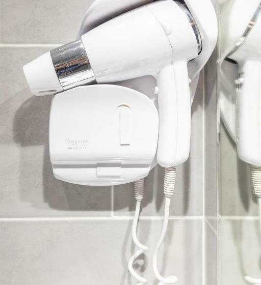 ホテル Edmond Rostand