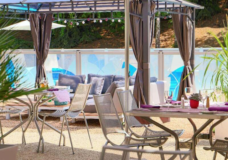 هتل Hôtel Mercure Tours Nord