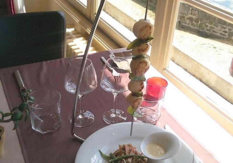 호텔 Hôtel Restaurant Du Lac