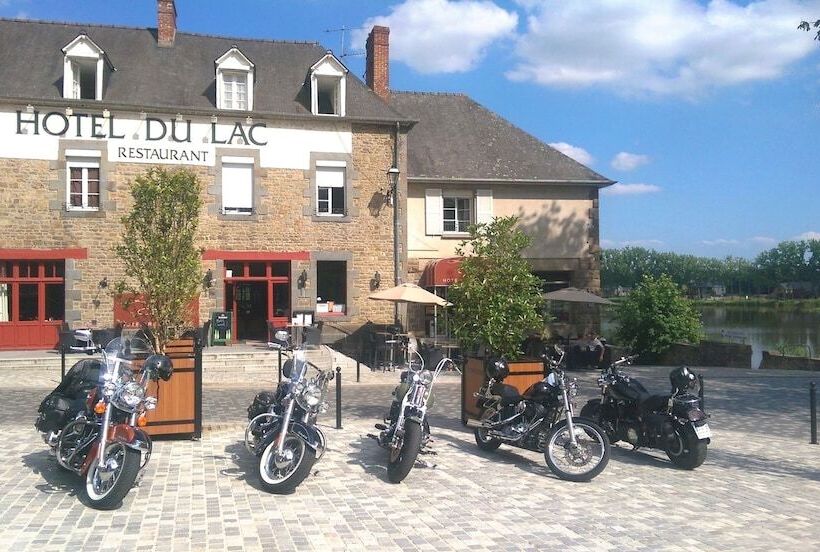 호텔 Hôtel Restaurant Du Lac