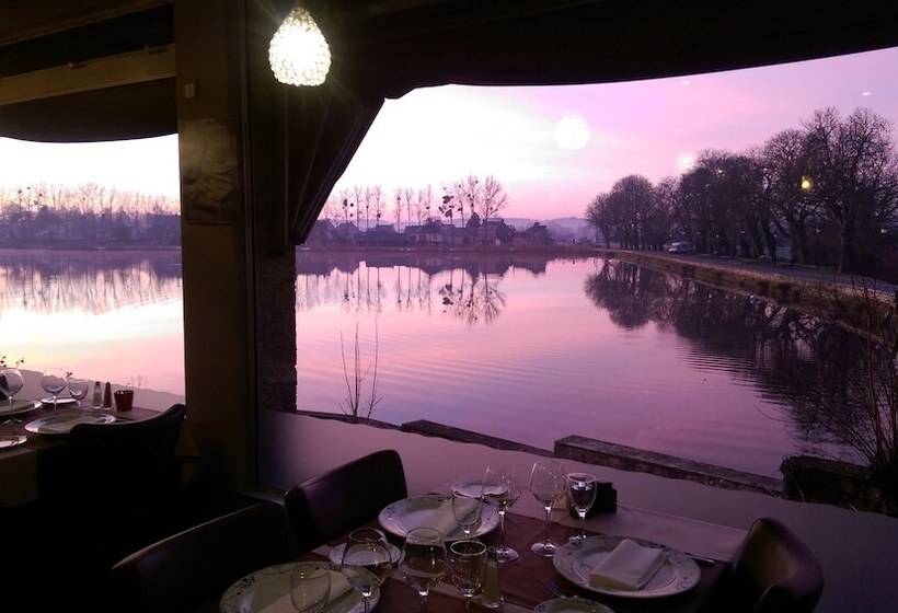 호텔 Hôtel Restaurant Du Lac