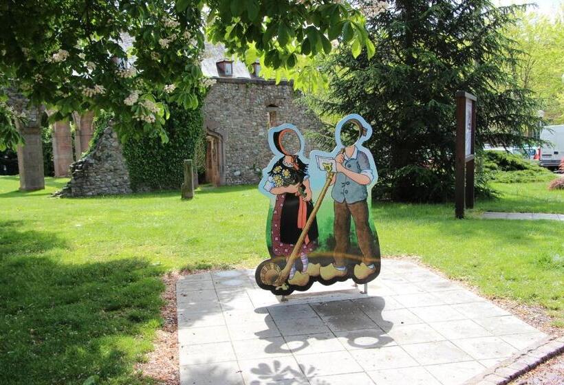 בית מלון כפרי Hôtel Restaurant La Cigogne