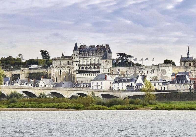 ホテル Ibis Amboise