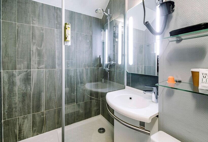 Отель Ibis Avignon Centre Gare