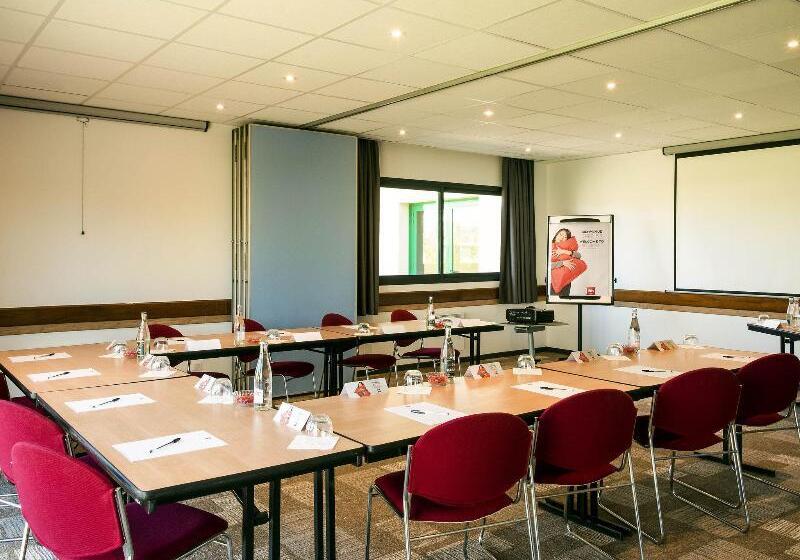 בית מלון כפרי Ibis Avranches Baie Du Mont Saint Michel