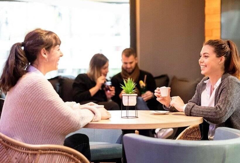 هتل Ibis Bordeaux Centre Meriadeck