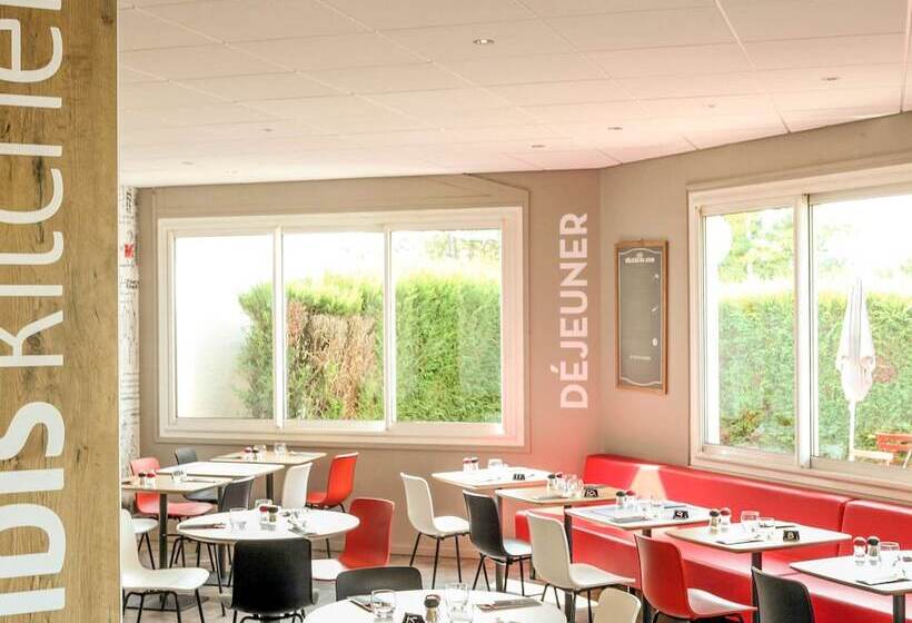 هتل Ibis Châlonsenchampagne