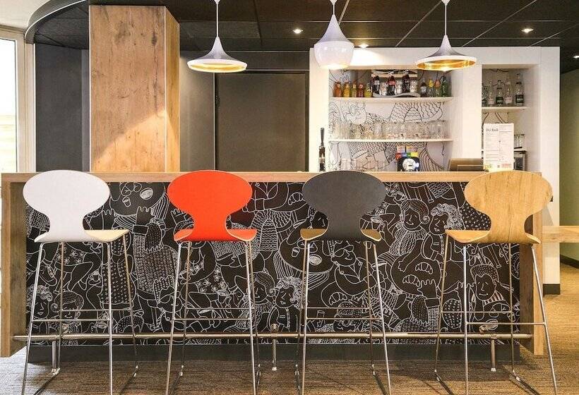 בית מלון כפרי Ibis Château De Fontainebleau