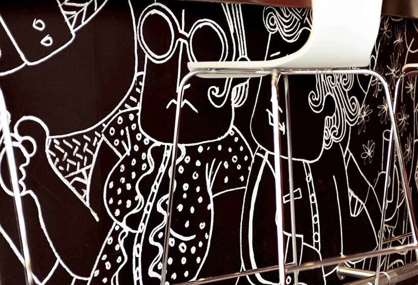 בית מלון כפרי Ibis Château De Fontainebleau