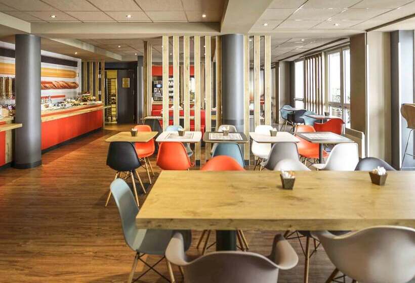 בית מלון כפרי Ibis Château De Fontainebleau