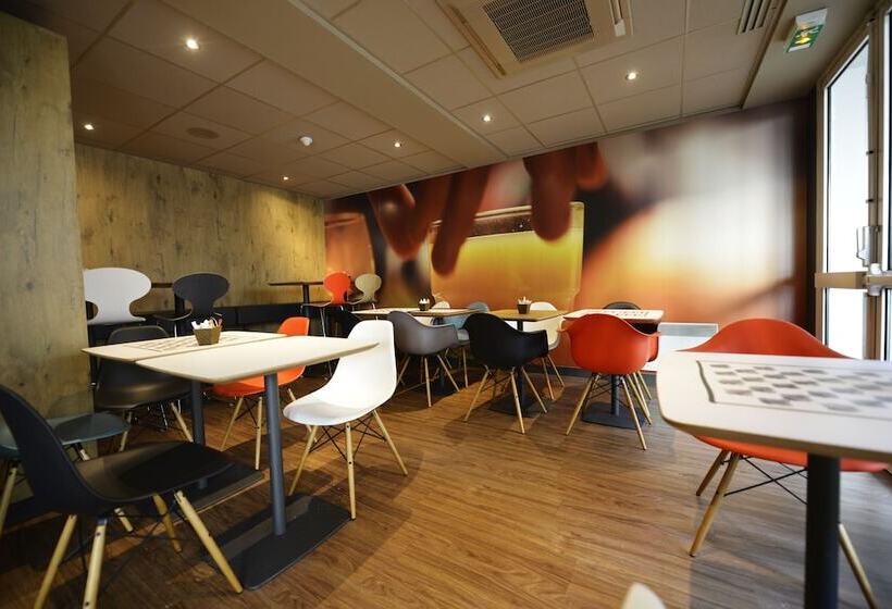 בית מלון כפרי Ibis Château De Fontainebleau