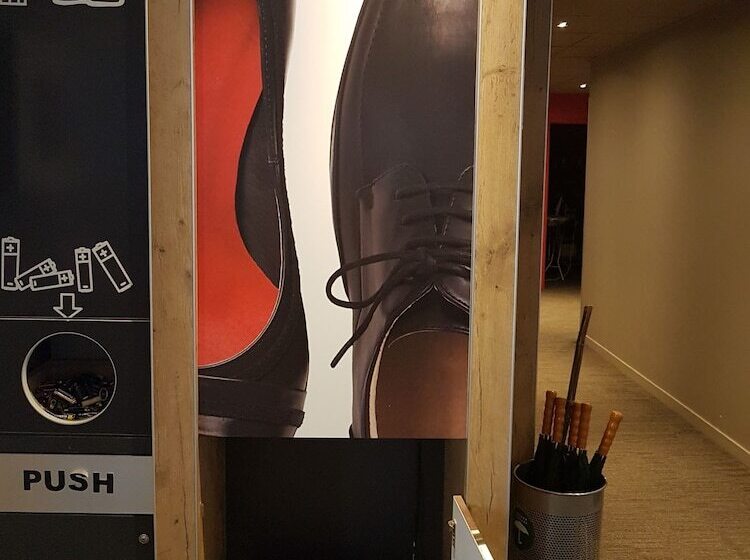 בית מלון כפרי Ibis Château De Fontainebleau