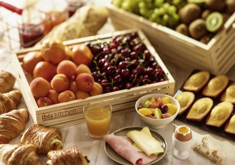 בית מלון כפרי Ibis Compiègne