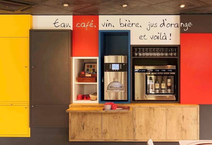 ホテル Ibis évry Courcouronnes