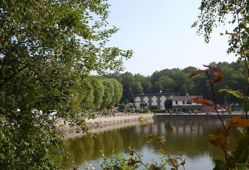 호텔 Ibis Fourmies