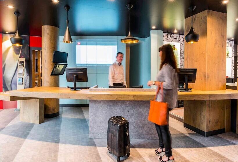 酒店 Ibis La Rochelle Vieux Port