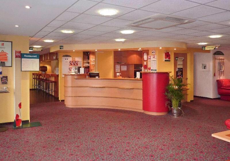 Отель Ibis Laon