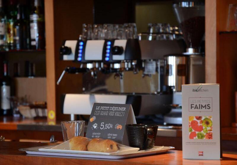 Отель Ibis Laon