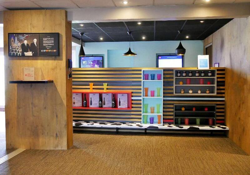 酒店 Ibis Laval Le Relais d'Armor