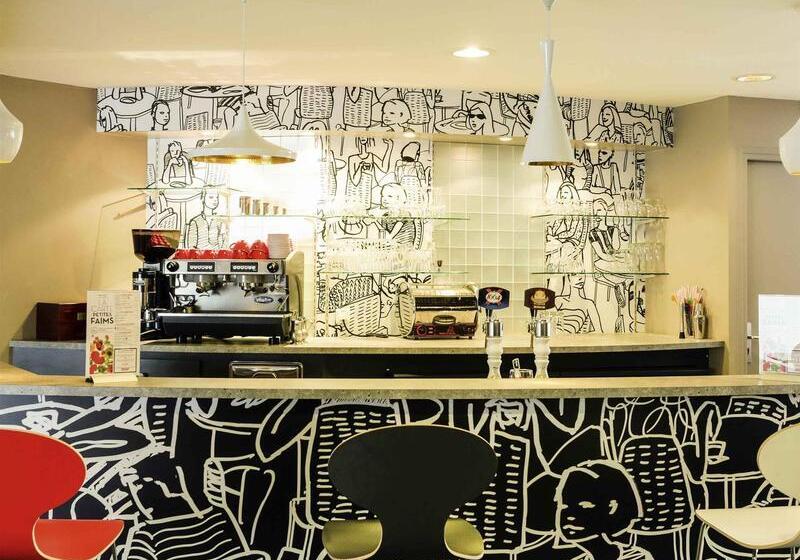 酒店 Ibis Laval Le Relais d'Armor