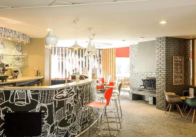 酒店 Ibis Laval Le Relais d'Armor