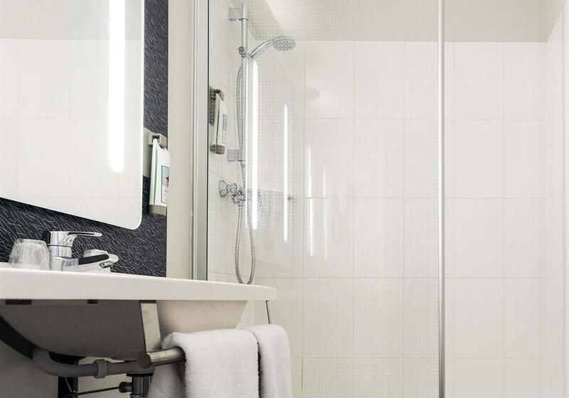 酒店 Ibis Laval Le Relais d'Armor